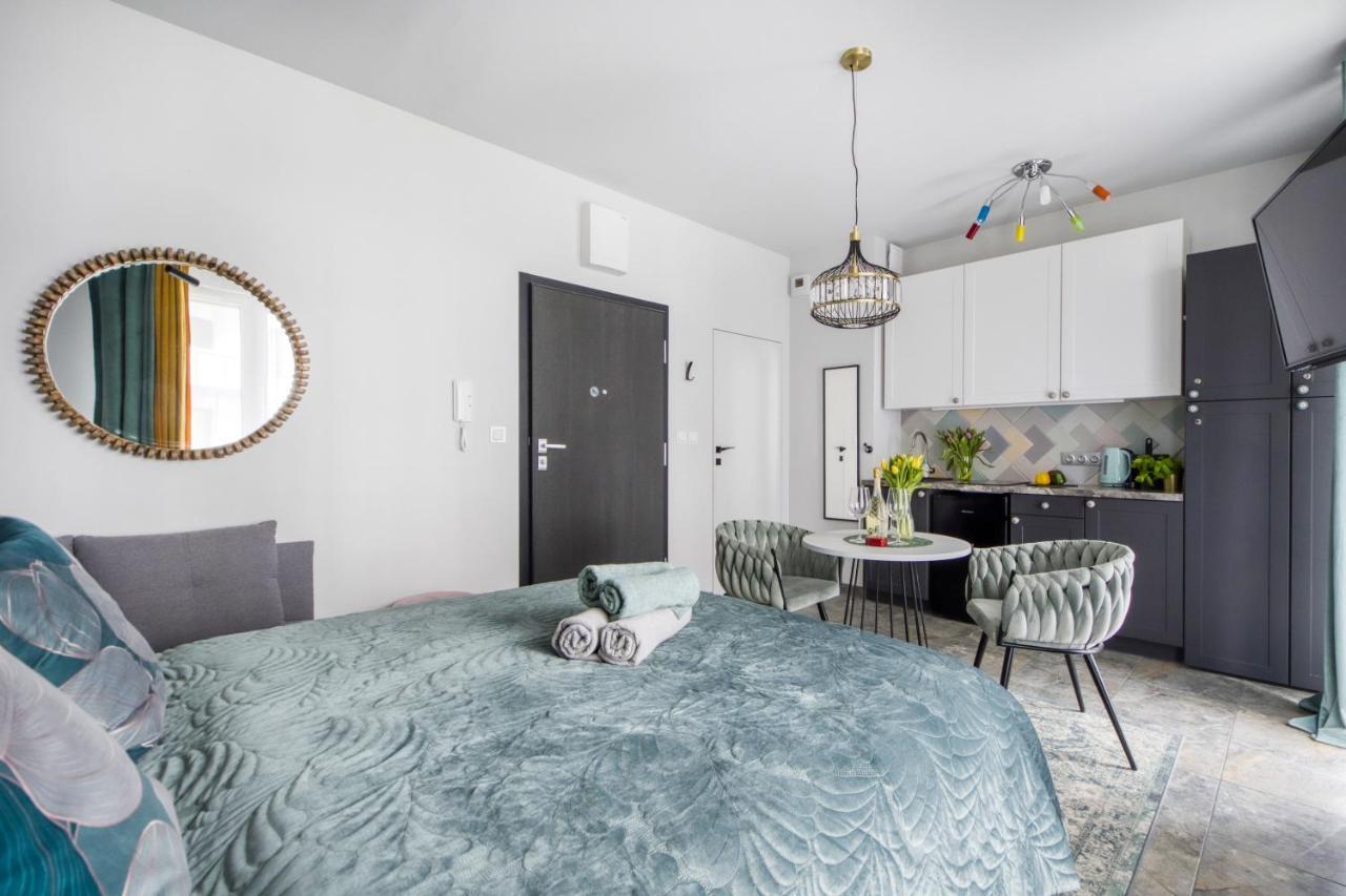 Apartamenty Metropark Krzemieniecka-Lux Varsóvia Exterior foto